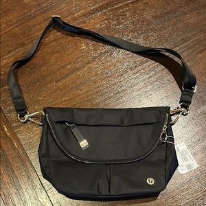 Lululemon All Night Festival Bag Black 5L Gold